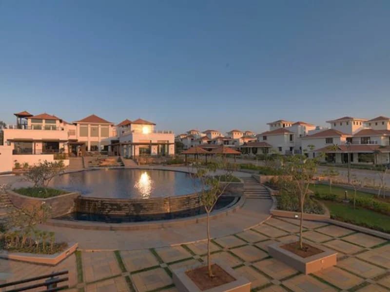 4 BHK Villa for rent in Prestige Oasis