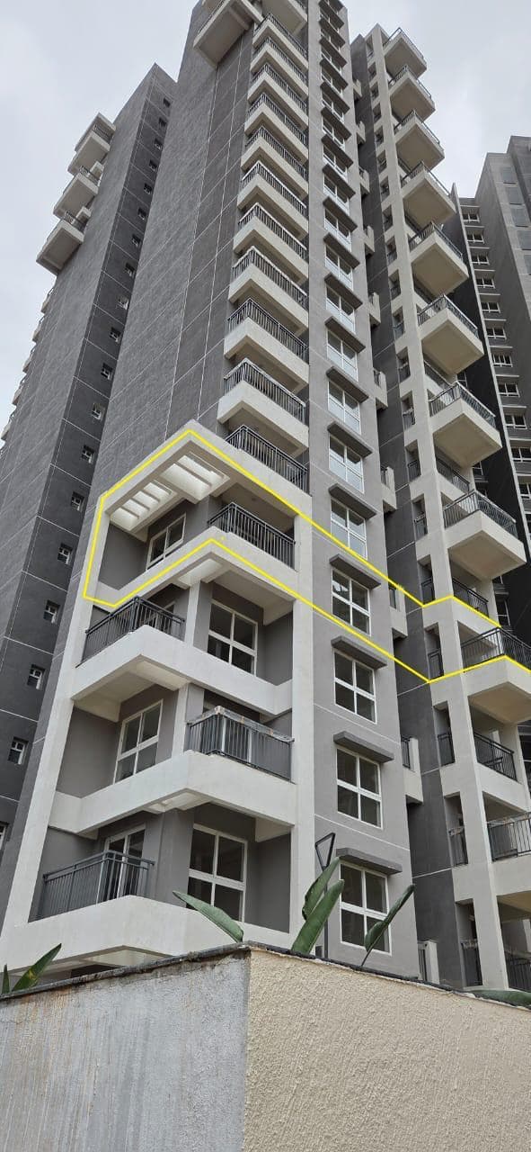 Resale Flats in Adavaitha Aksha
