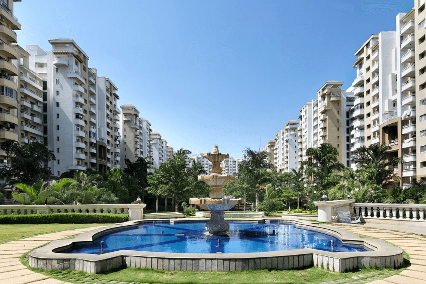 Purva Fountain Square