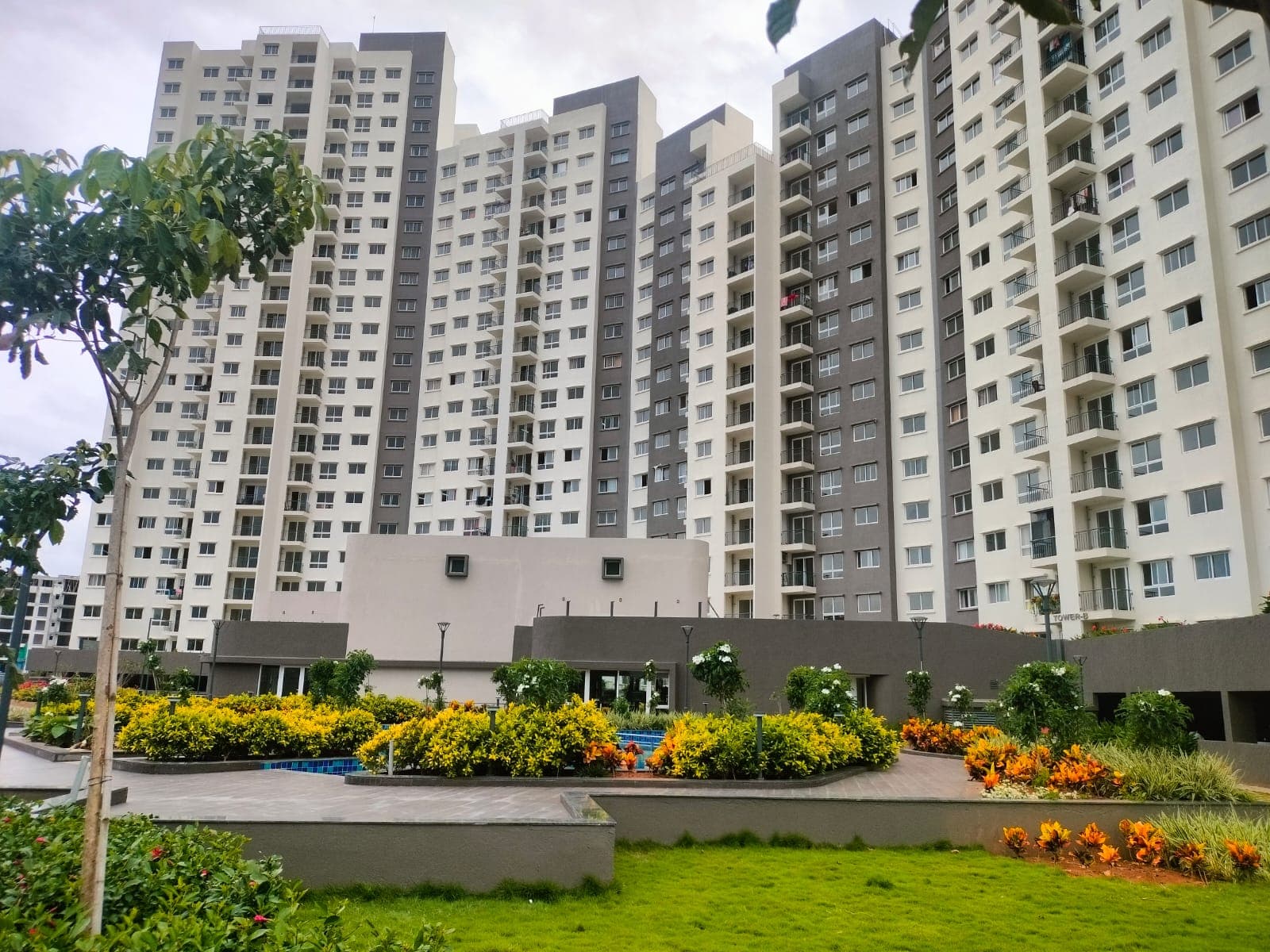 Godrej 24