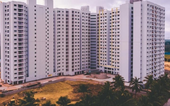 3 BHK Flats for Rent in Bren Champions Square