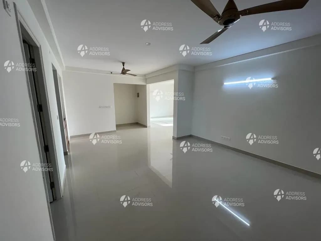 2 BHK Flat for Rent in Prestige Silver Crest