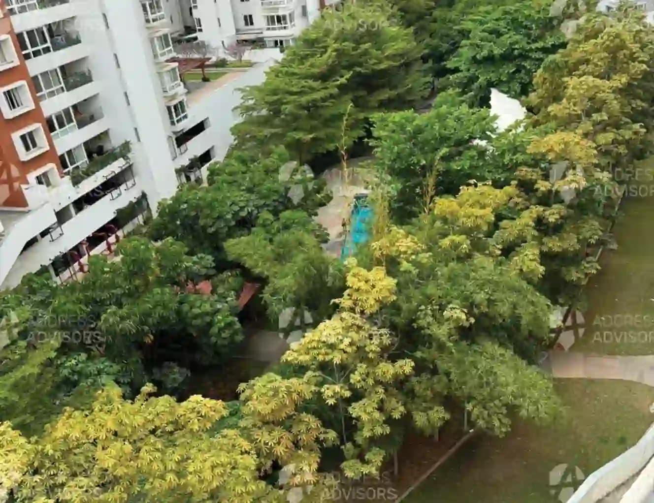 5 BHK Flat For Rent in Embassy Pristine