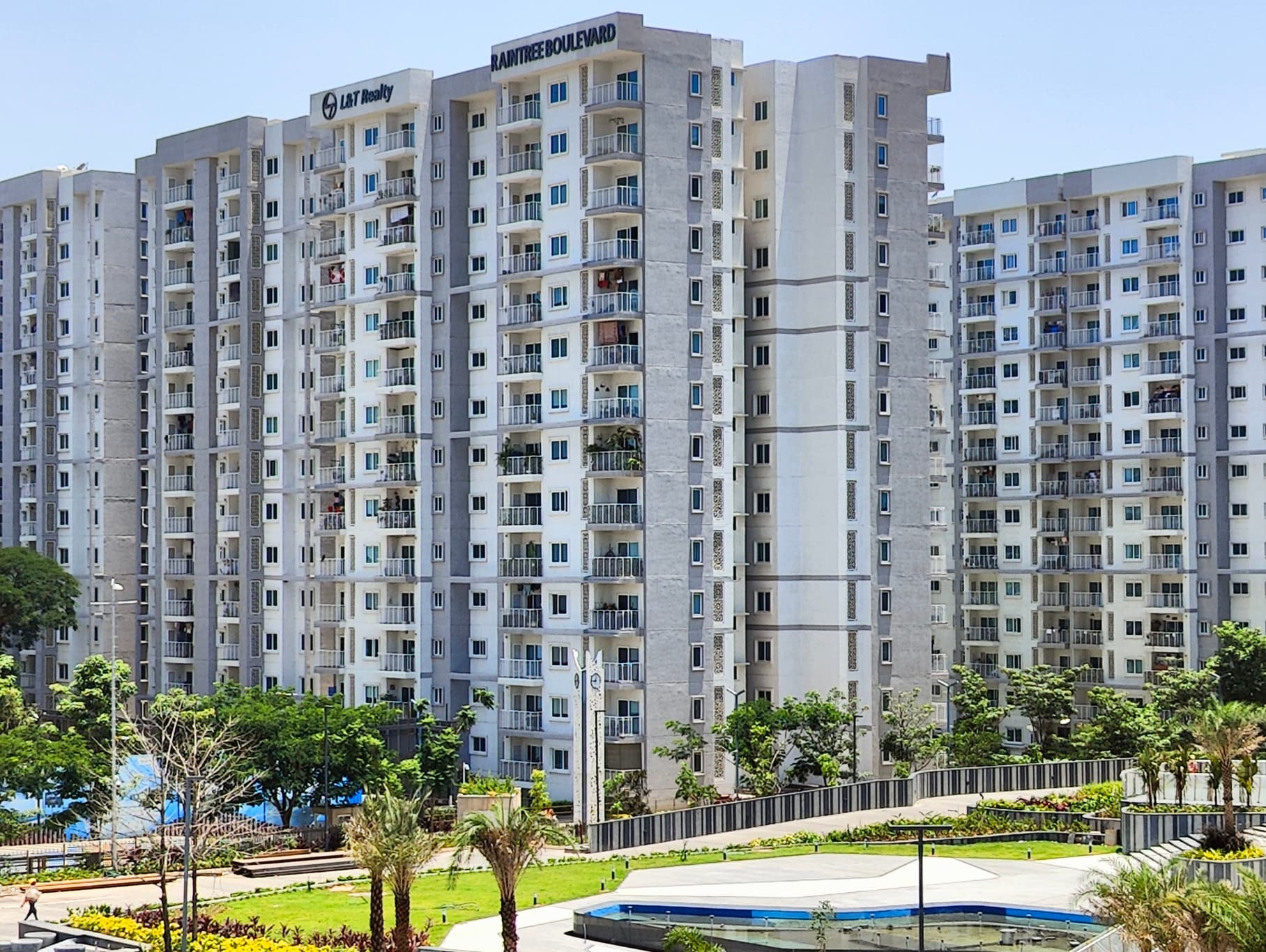 Resale Flats in L&T Raintree Boulevard